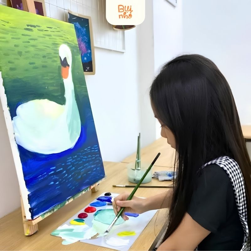 Hình ảnh học viên lớp Acrylic tại Bụi Nhỏ