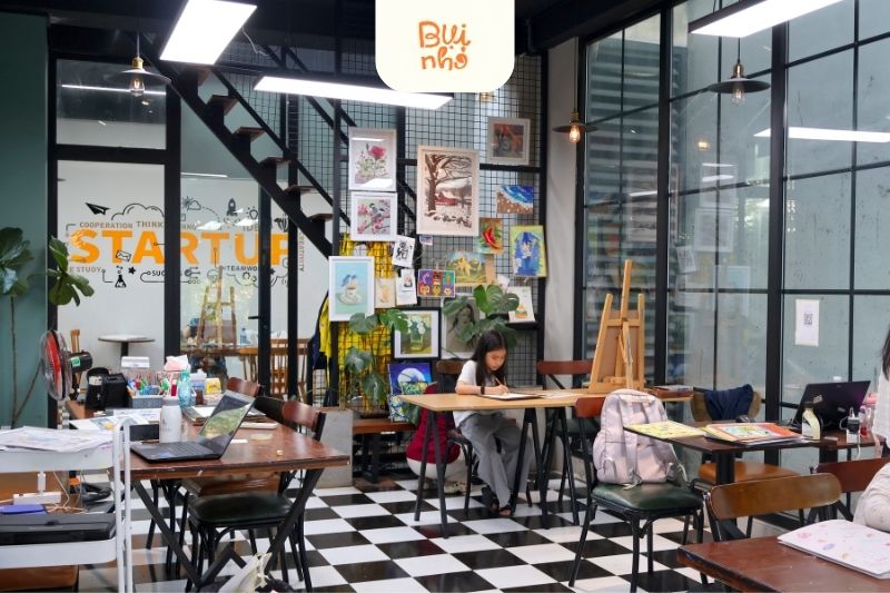 Không gian lớp dạy vẽ cho bé quận Tân Phú của Bụi Nhỏ