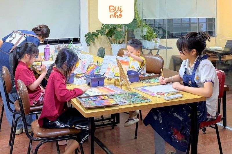 Những bé phù hợp với lớp học của Bụi Nhỏ