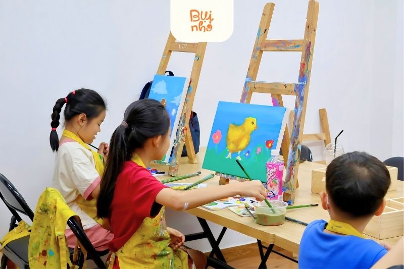 Lộ trình học được sắp xếp nhẹ nhàng để con làm quen từng bước